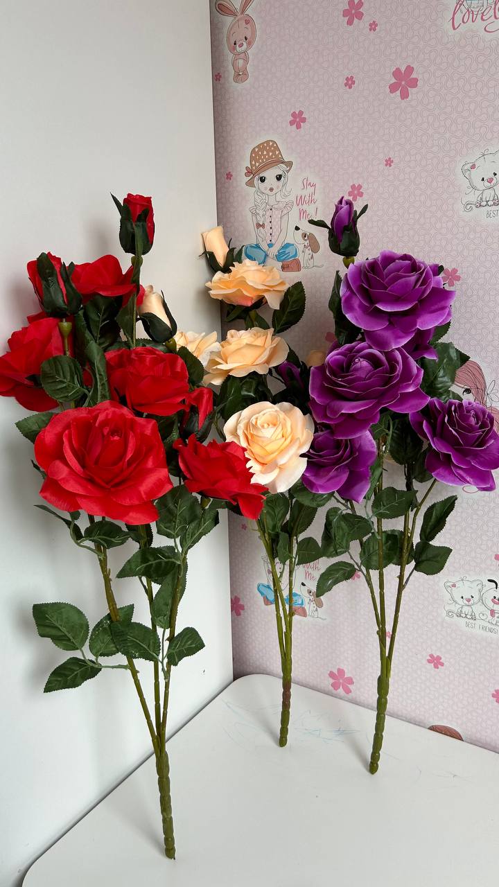 Искусственные цветы 1