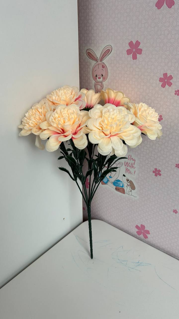 Искусственные цветы 5
